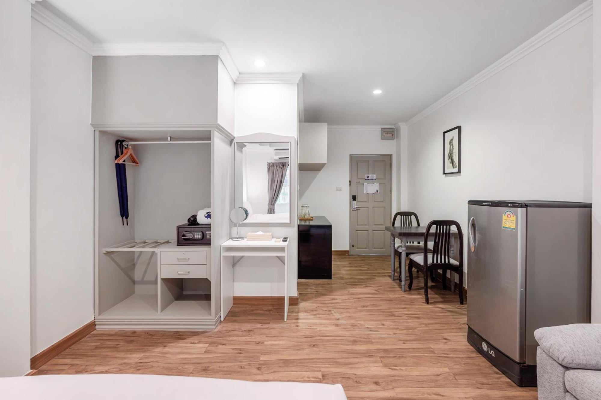 Kokotel Pattaya North Beach エクステリア 写真