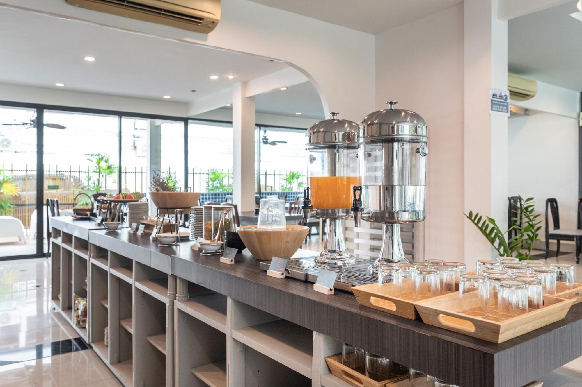Kokotel Pattaya North Beach エクステリア 写真