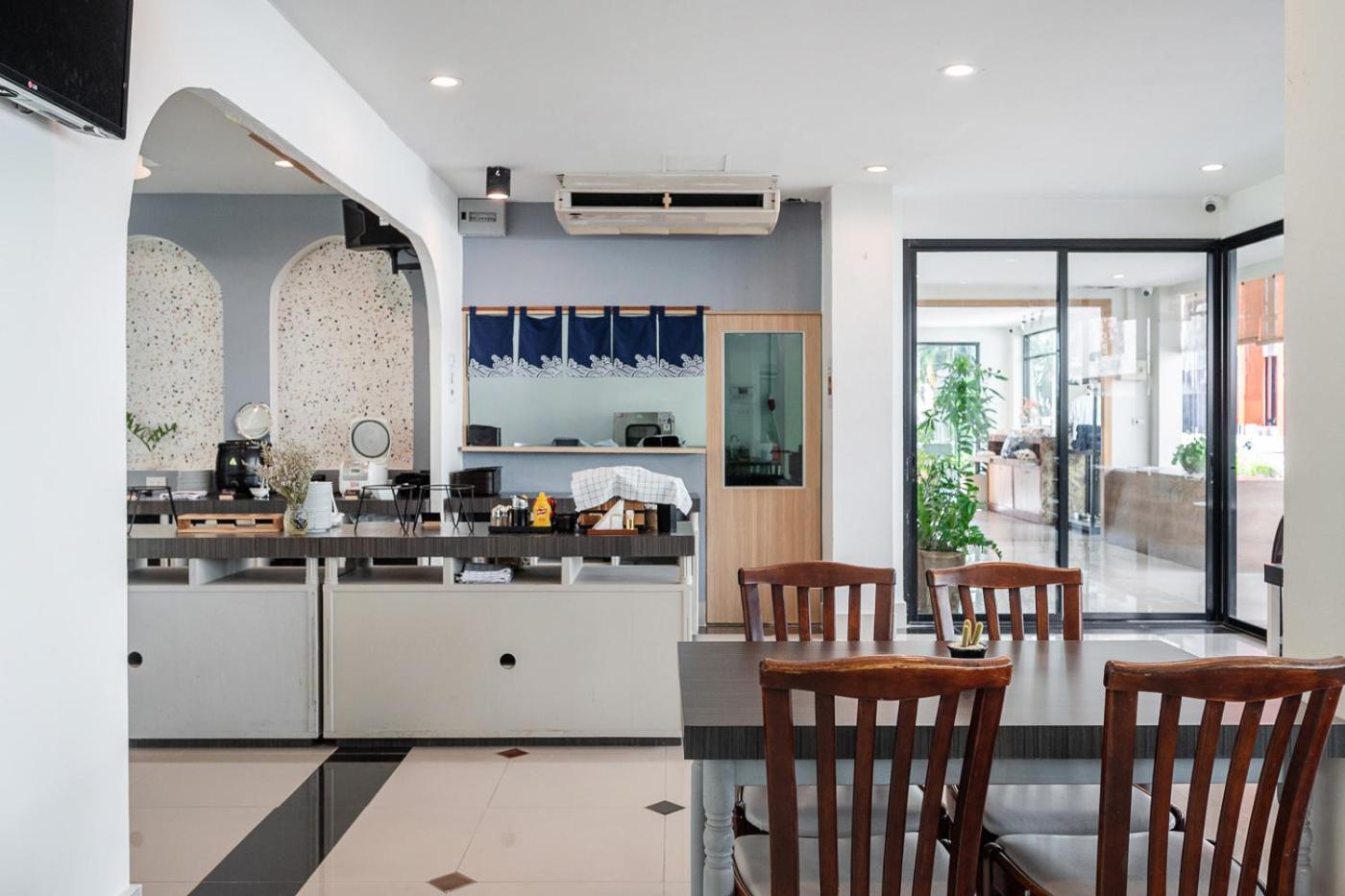 Kokotel Pattaya North Beach エクステリア 写真